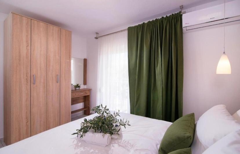 Lena Apartments 3 포토스 외부 사진